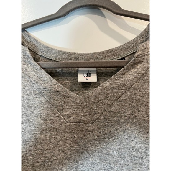 Cabi Style 5325 | Offhand Vneck Pullover Long Sleeve Tee | Size Medium | NWOT - Picture 3 of 4